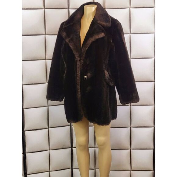 Vintage faux fur coat  - Picture 6 of 6